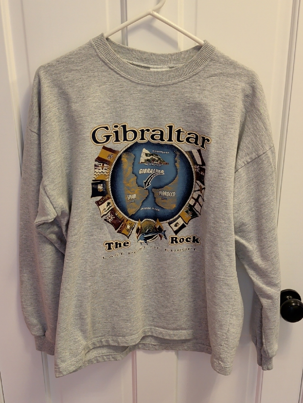 Gibraltar The Rock Graphic Sweatshirt - Gray